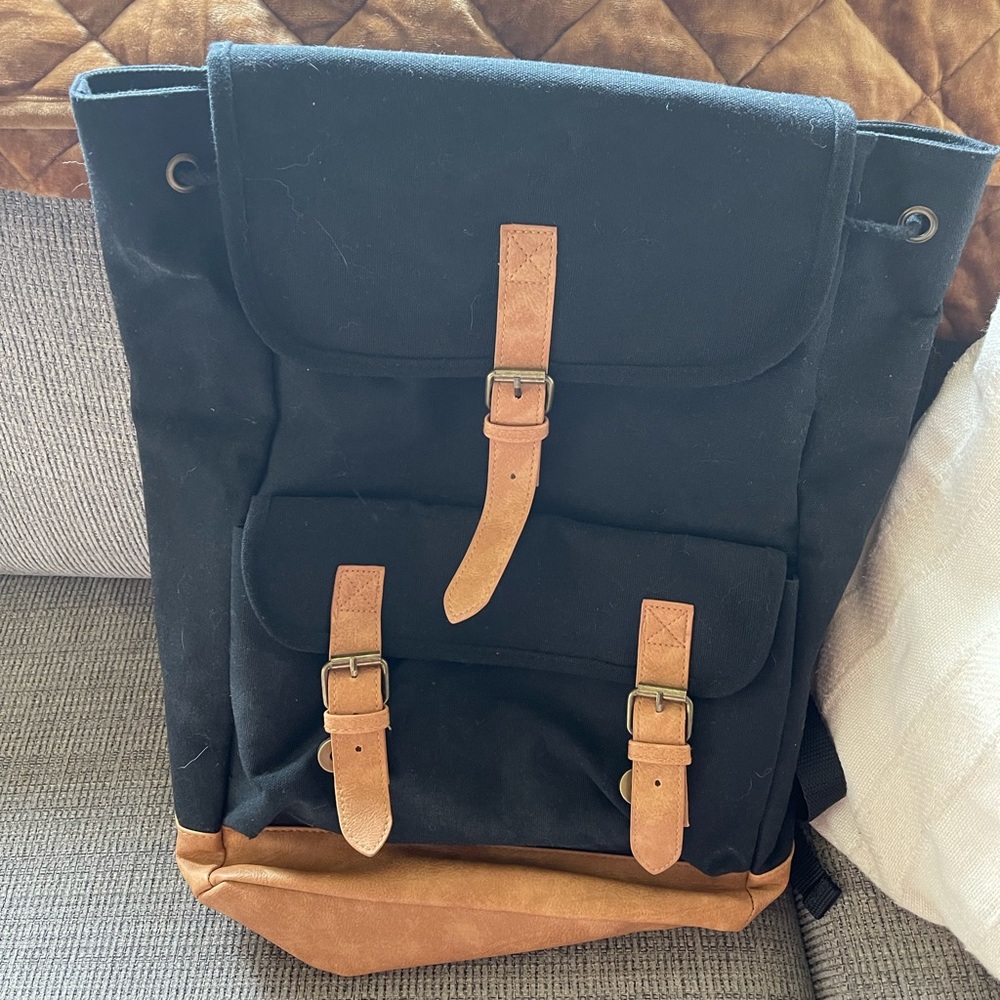 Dsw Backpack - image 1